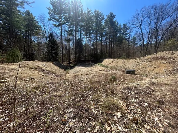 53 W Meadow Rd Lot 2, Townsend, MA 01469