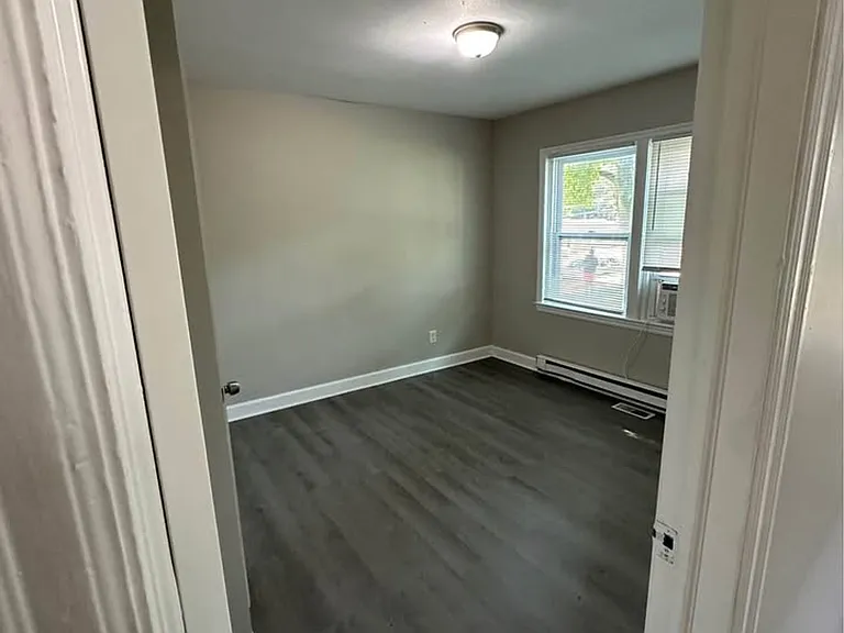 1339-1407 Fairmont St — Photo 5