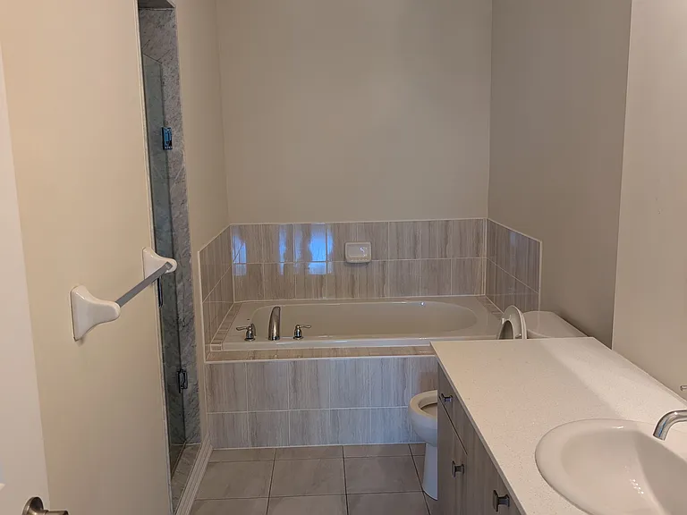 110 Stonebrook Way — Photo 14