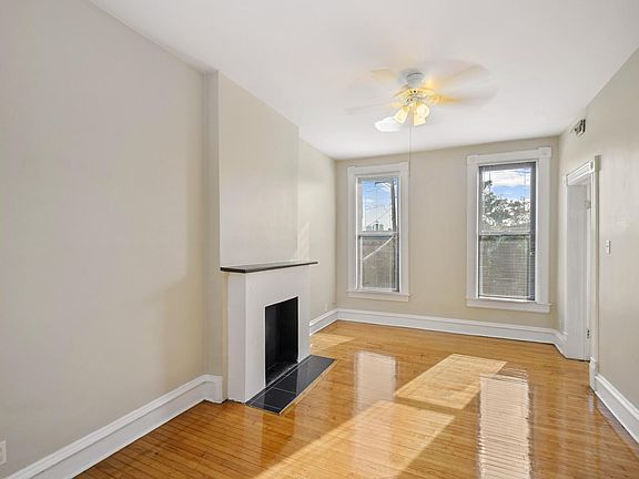 2nd image of 614 S Oakley Blvd #2