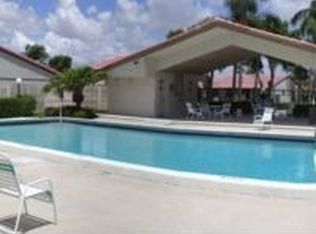 6719 Bridlewood Ct, Boca Raton, FL 33433