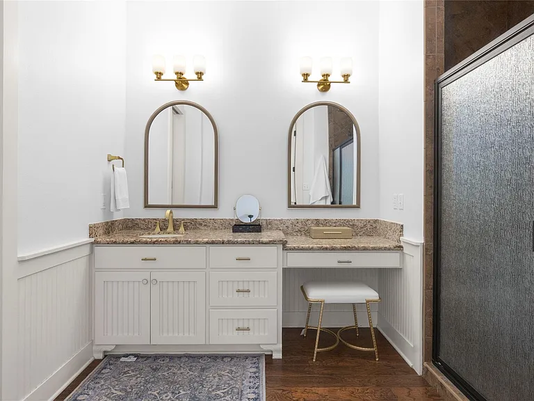6130 Homeland Ln — Photo 22