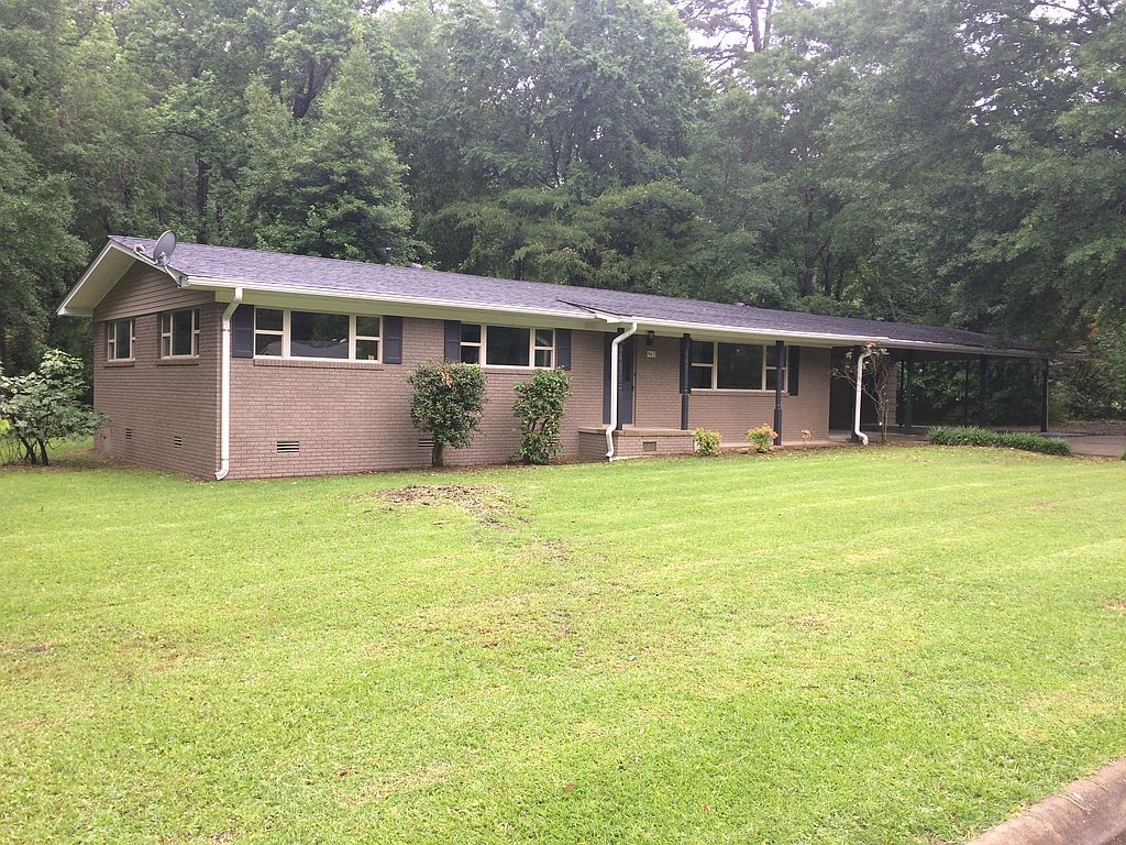 961 N 8th St - Property Image