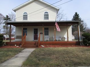 171 S Cedar St, Geneva, OH