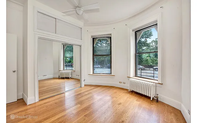 Rented by Douglas Elliman | media 13