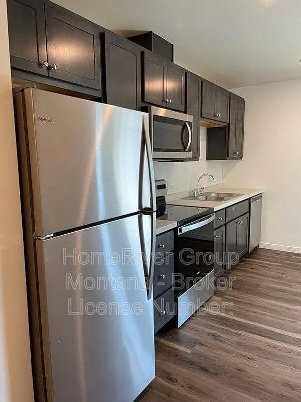 Studio, 1.0 bath, 500 sqft, $950 — Photo 3