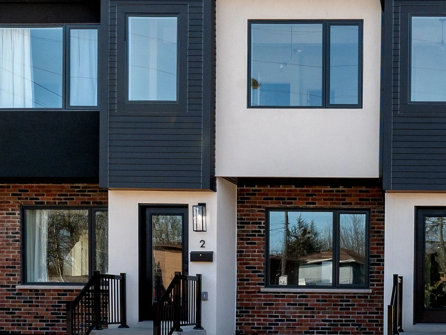 3 bed, $2,550 — Photo 3