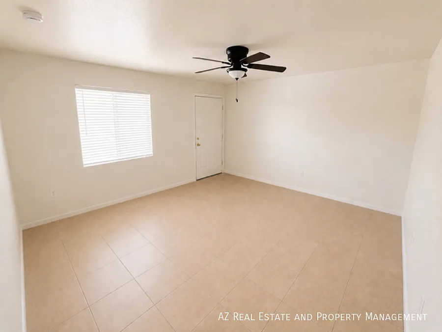 Move-In Special! Charming 2BR Mesa Condo First Month Free! — Photo 4