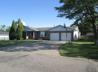 105 E Prospect Ave, Cimarron, KS 67835