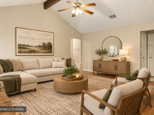 6504 N Park Dr, Watauga, TX 76148