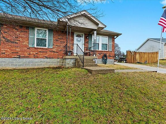 3rd image of 6727 Leverett Ln