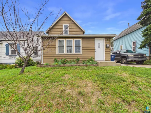 1306 N Main Ave, Sioux Falls, SD 57104