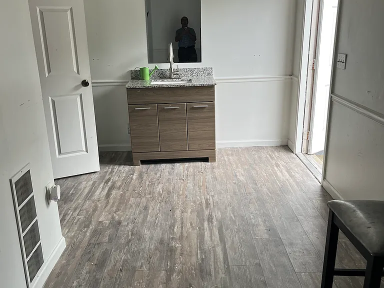 841 Wren Rd #4 — Photo 4