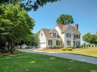 99 Goldleaf Ct, Angier, NC 27501