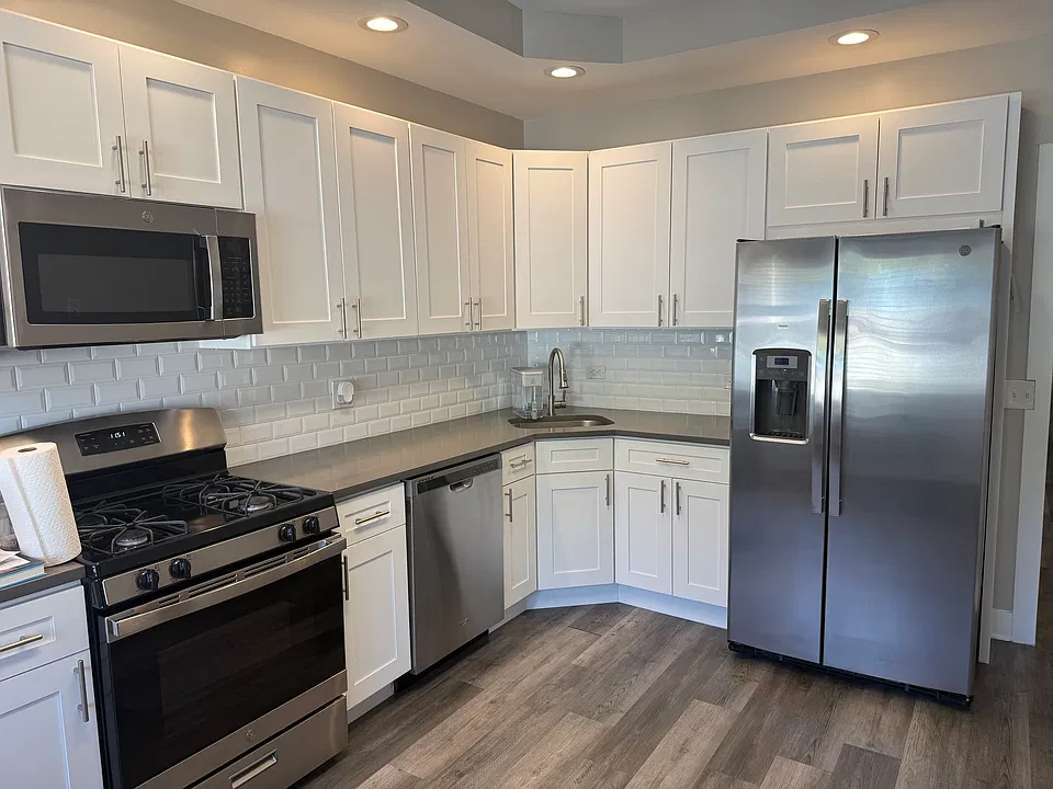 3340 W Wilson Ave #2