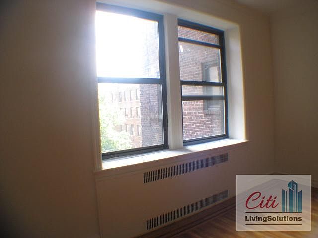 1st image of 3546 74th St APT 204