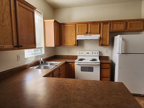 2nd image of 2300 E Magma Rd Unit 120