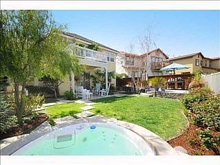 1st image of 749 Creekside Pl