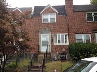 7003 Clover Ln, Upper Darby, PA 19082
