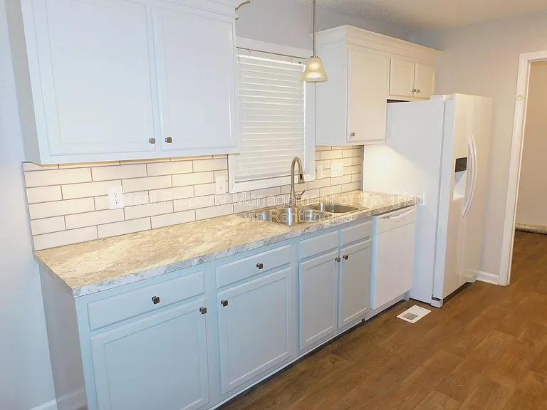 2988 Butterwood Dr — Photo 6