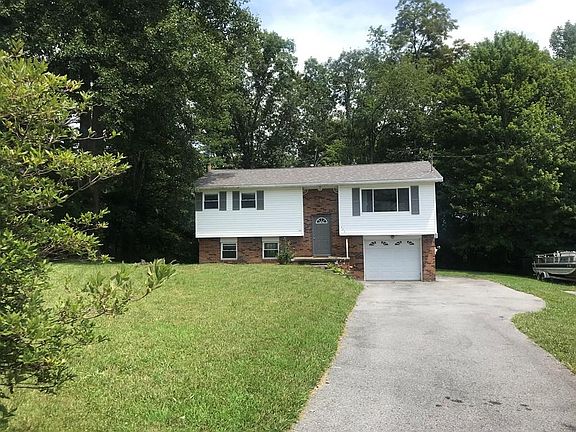 2nd image of 119 Majestic Ct