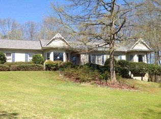 44 Hickory Trace Ct, Carrollton, GA 30116