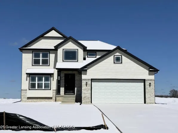 15312 Sherwood Ln, Lansing, MI 48906