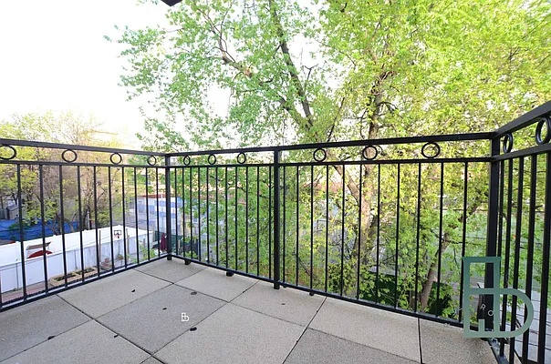 Rented by Brooklyn High Rise LLC | media 33