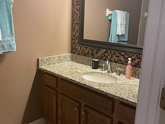 3rd image of 12718 Country Brook Ln