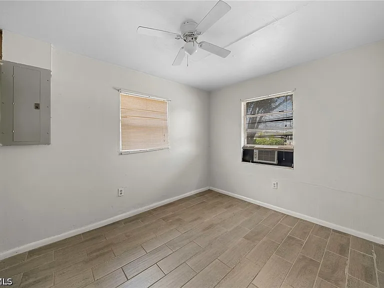 322 Louise Ave #A — Photo 13