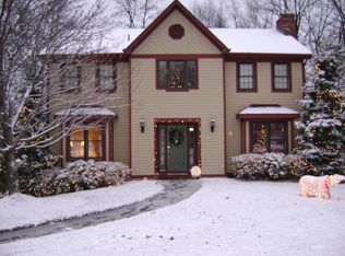 1153 Woodhill Dr, Gibsonia, PA 15044