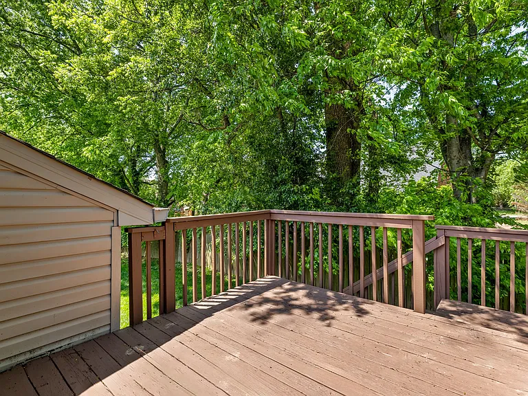1311 Cashmere Dr — Photo 34