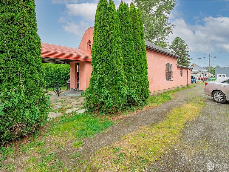 Listing photo 5