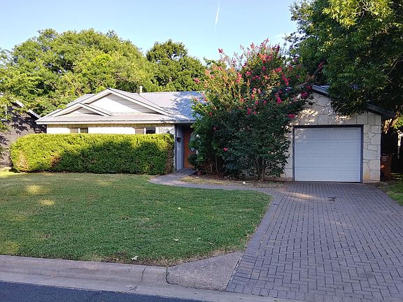 3rd image of 8100 Briarwood Ln