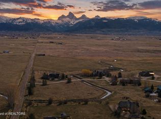 2960 Sage Creek Dr, Tetonia, ID 83452