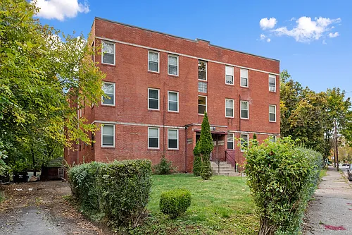 1309 Wood St Photo 1