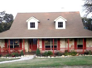 303 Hidden Oaks Ln, Liberty Hill, TX 78642