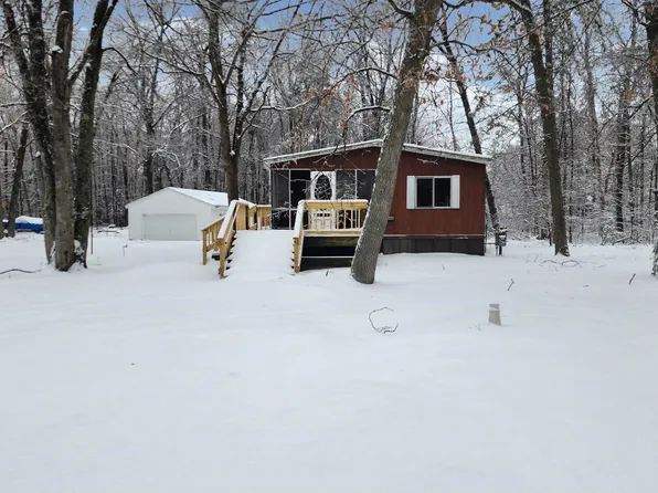 137 Forest Park Ct, Prudenville, MI 48651