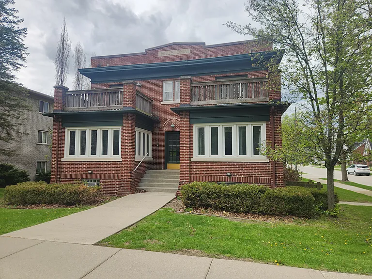 2041 N Main St #1 — Photo 1