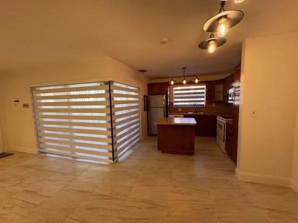 11202 SW 132nd Ct W, Miami, FL 33186