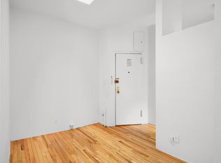 316 Mott St APT 2F, New York, NY 10012