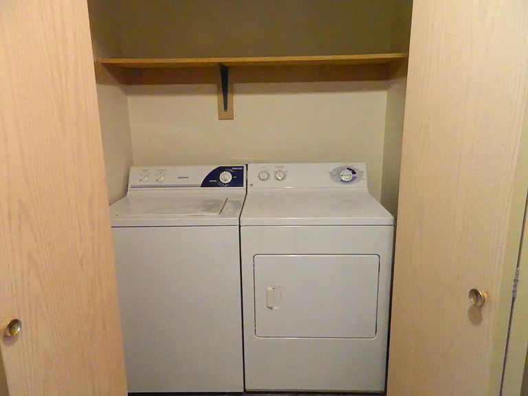 Springwater Trail Apartments — Photo 55