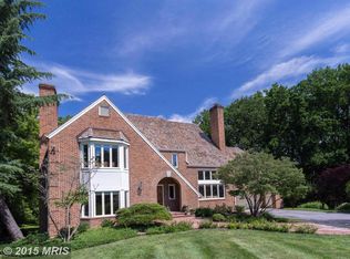 10 Greentree Ct, Bethesda, MD 20817