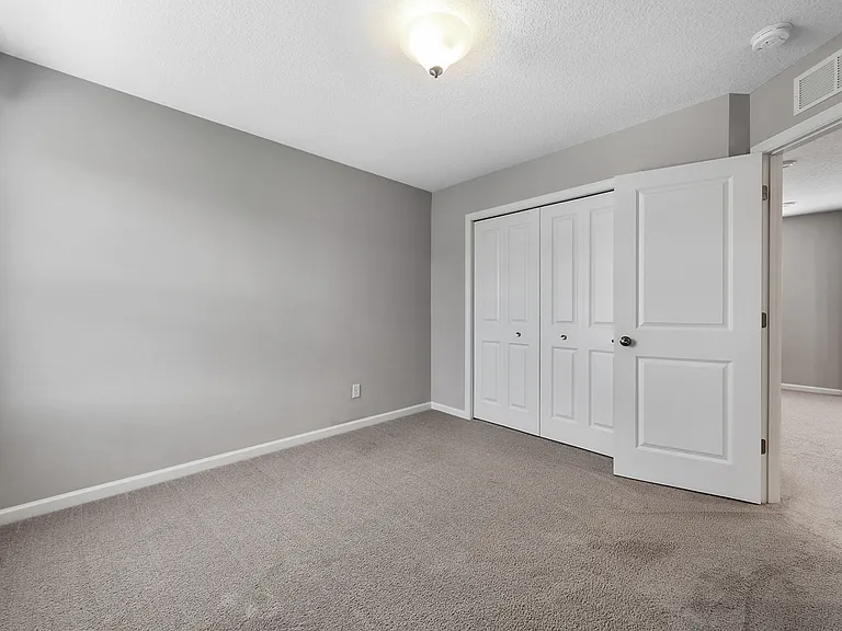 18109 Glacier Way — Photo 22