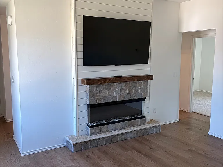 841 NE 101st St — Photo 5