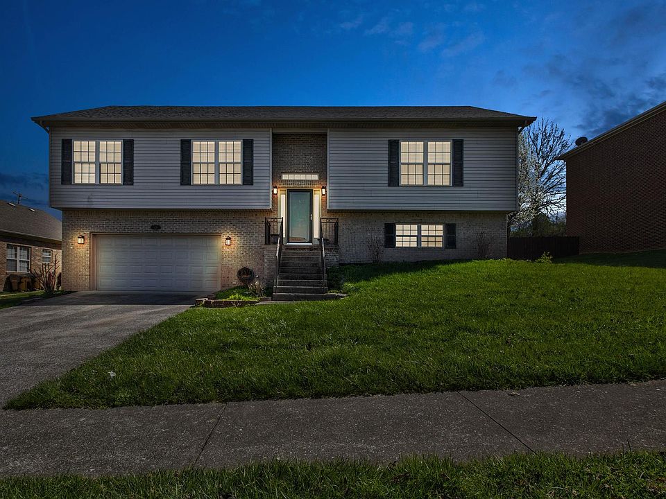 1st image of 409 Tobiano Dr
