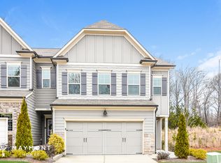 1147 Spring Marsh Ct, Gainesville, GA 30501