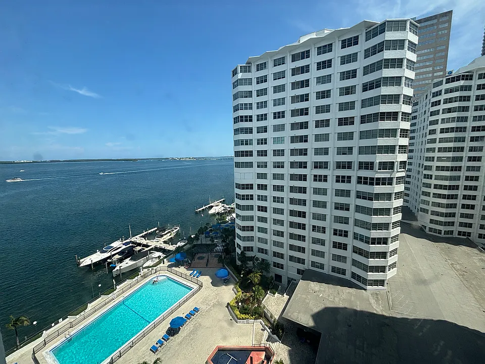 801 Brickell Bay Dr #1265