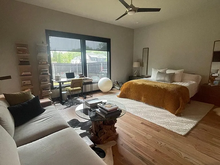 2241 W Decatur St S — Photo 17