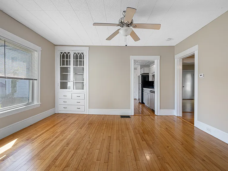 3 Ferdinand St #1 — Photo 6